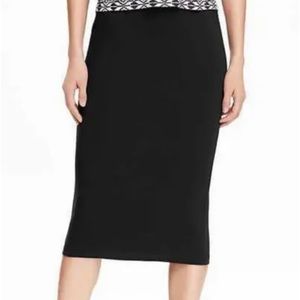 EUC Old Navy Midi Pencil Skirt size large